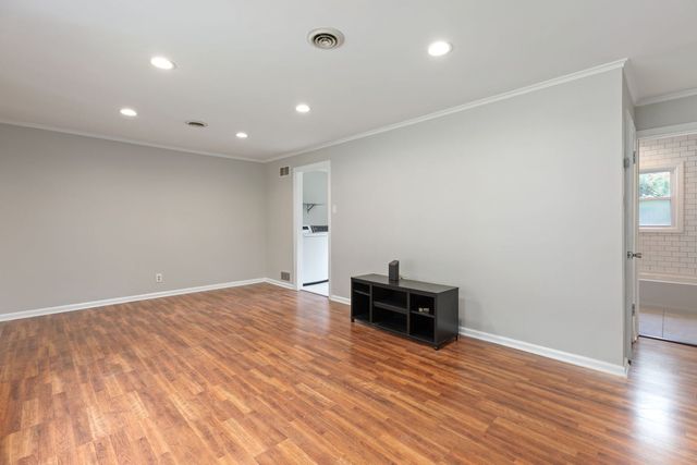 1206 Campbell Street, Joliet, IL 60435