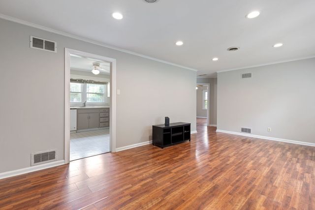 1206 Campbell Street, Joliet, IL 60435