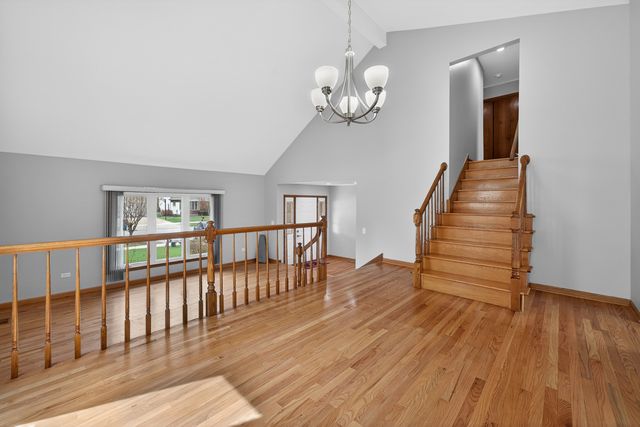 1281 Scarlet Drive, Addison, IL 60101