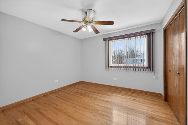 1281 Scarlet Drive, Addison, IL 60101