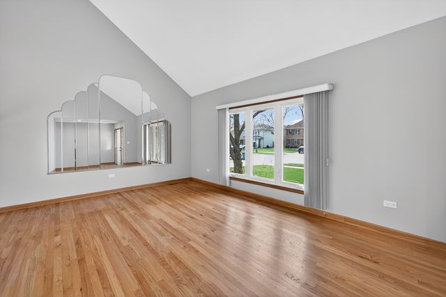 1281 Scarlet Drive, Addison, IL 60101