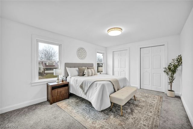 2204 Bunts Road, Lakewood, OH 44107