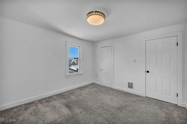 2204 Bunts Road, Lakewood, OH 44107