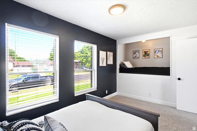 992 S 200 E, Layton, UT 84041