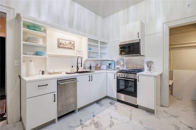 379 South Main Street, Geneva City, NY 14456