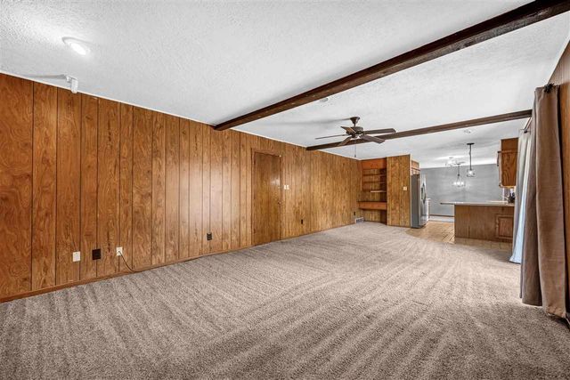 7202 NW Compass Dr, Lawton, OK 73505