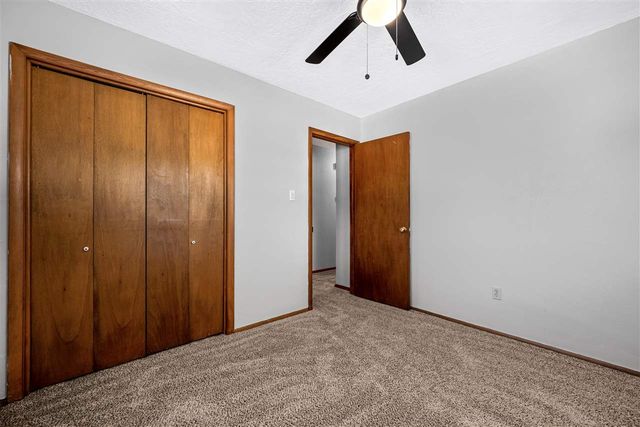 7202 NW Compass Dr, Lawton, OK 73505