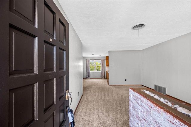 7202 NW Compass Dr, Lawton, OK 73505