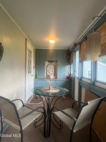 1222 Paul Avenue, Rotterdam, NY 12306