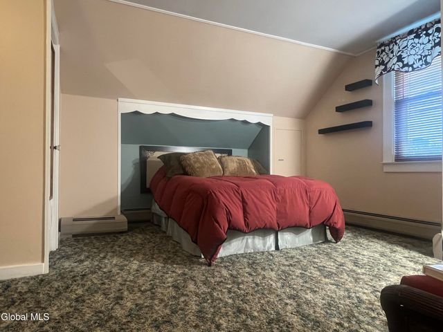 1222 Paul Avenue, Rotterdam, NY 12306