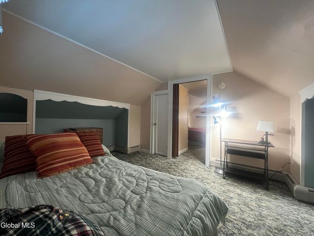 1222 Paul Avenue, Rotterdam, NY 12306