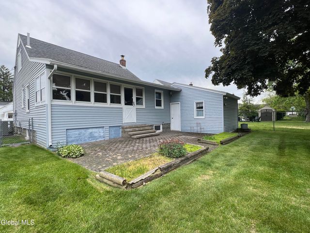1222 Paul Avenue, Rotterdam, NY 12306