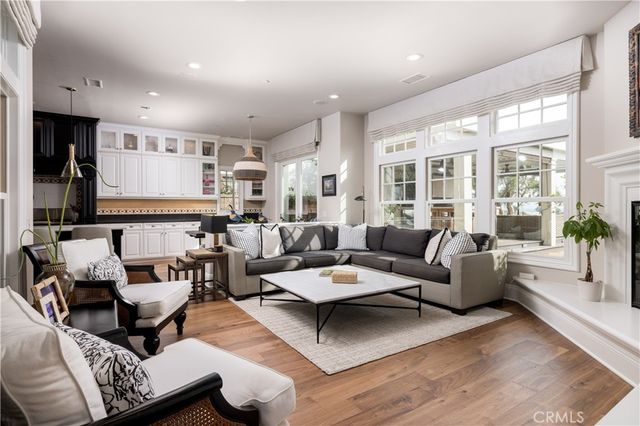 4492 Oceanridge Drive, Huntington Beach, CA 92649