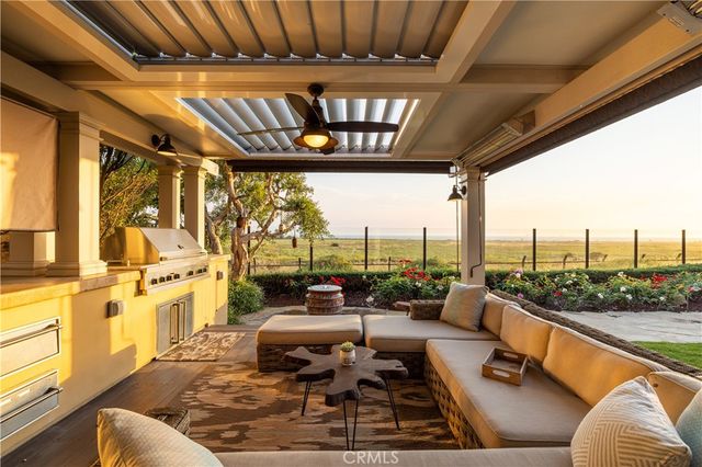 4492 Oceanridge Drive, Huntington Beach, CA 92649