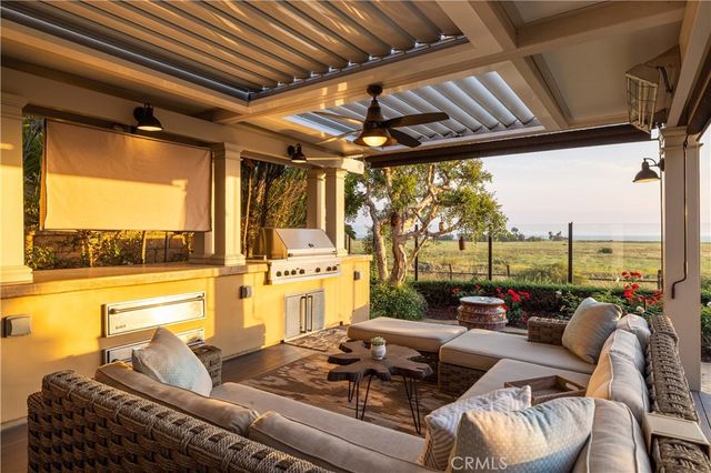 4492 Oceanridge Drive, Huntington Beach, CA 92649