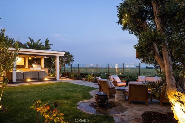 4492 Oceanridge Drive, Huntington Beach, CA 92649