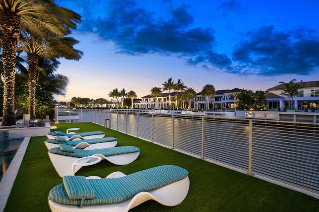 290 S Maya Palm Drive, Boca Raton, FL 33432