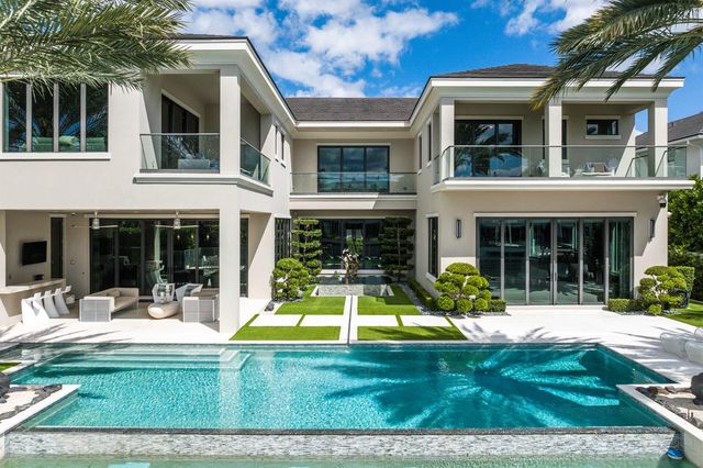 290 S Maya Palm Drive, Boca Raton, FL 33432