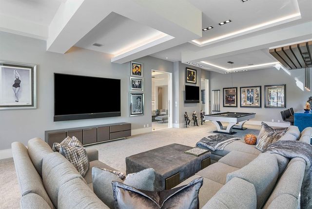290 S Maya Palm Drive, Boca Raton, FL 33432
