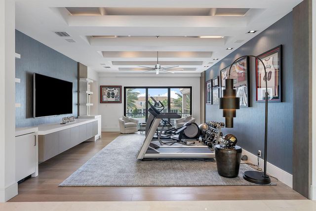 290 S Maya Palm Drive, Boca Raton, FL 33432