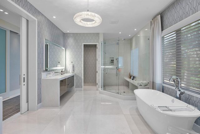 290 S Maya Palm Drive, Boca Raton, FL 33432