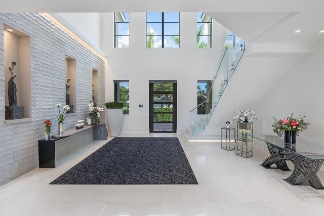 290 S Maya Palm Drive, Boca Raton, FL 33432