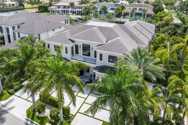 290 S Maya Palm Drive, Boca Raton, FL 33432