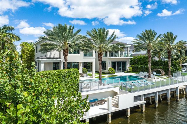 290 S Maya Palm Drive, Boca Raton, FL 33432