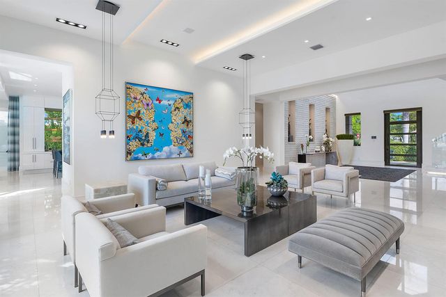 290 S Maya Palm Drive, Boca Raton, FL 33432