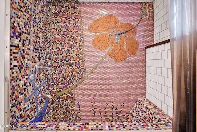 304 E Leonard Street, Southport, NC 28461