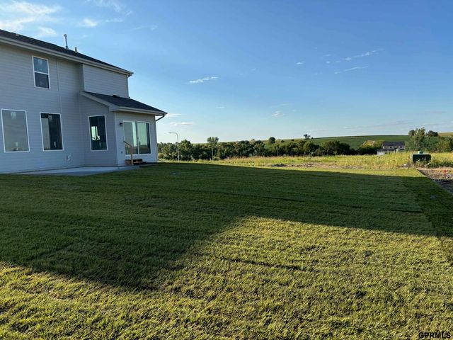 5413 N 190 Street, Elkhorn, NE 68022