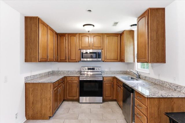 803 Savage Road, Charleston, SC 29414