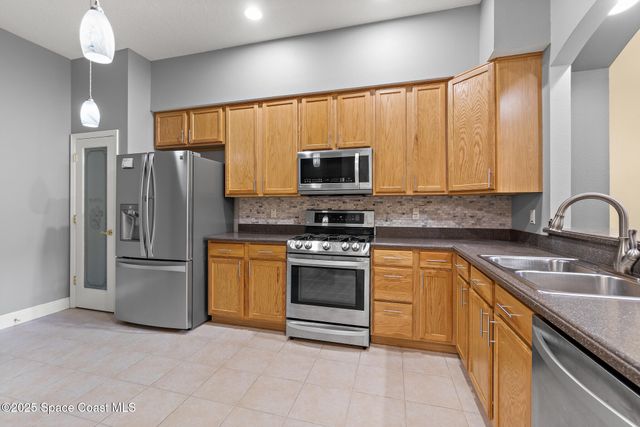 104 Joe Place, Cape Canaveral, FL 32920