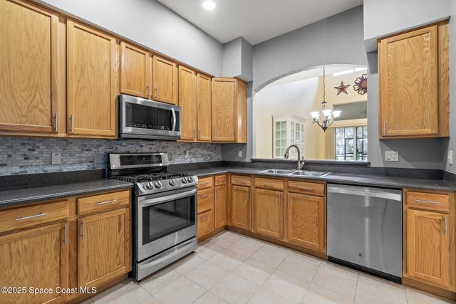 104 Joe Place, Cape Canaveral, FL 32920