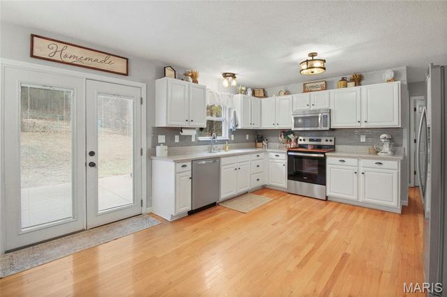 5600 Jenny Lane, Robertsville, MO 63072