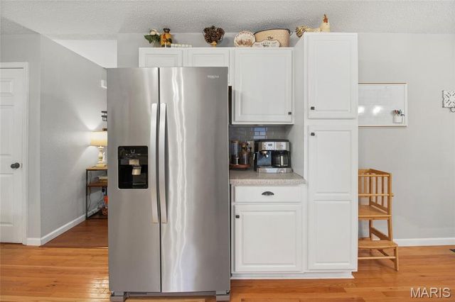 5600 Jenny Lane, Robertsville, MO 63072