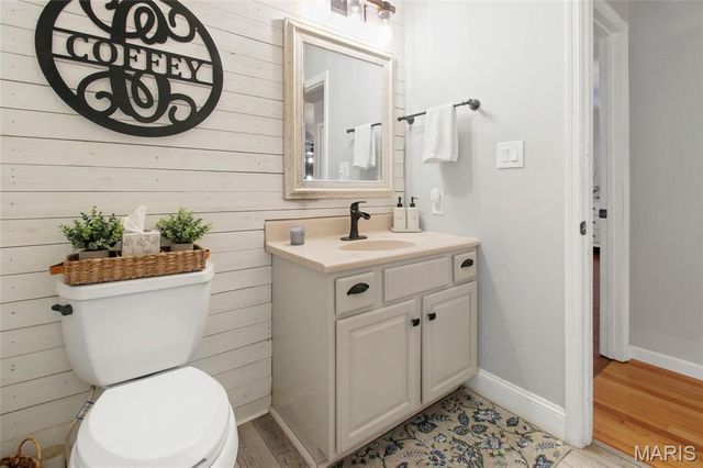 5600 Jenny Lane, Robertsville, MO 63072