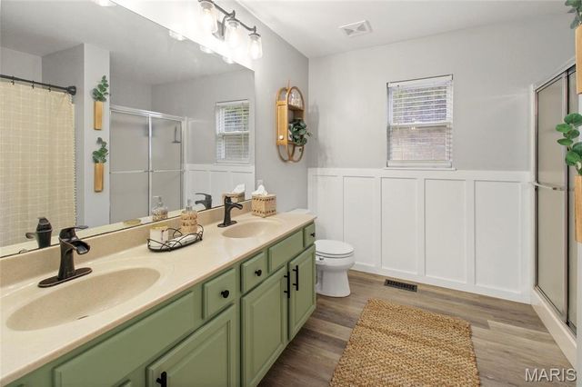 5600 Jenny Lane, Robertsville, MO 63072