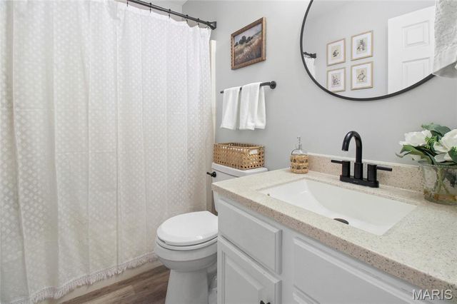 5600 Jenny Lane, Robertsville, MO 63072