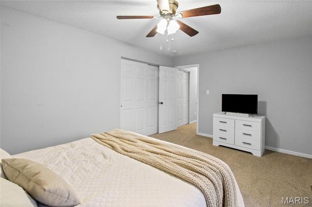 5600 Jenny Lane, Robertsville, MO 63072