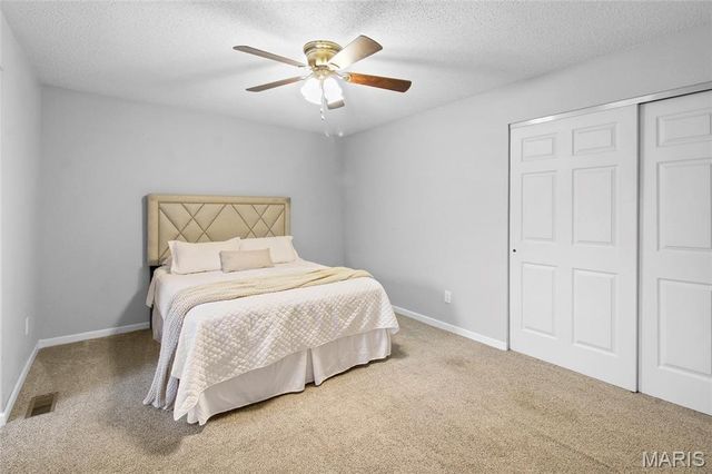 5600 Jenny Lane, Robertsville, MO 63072