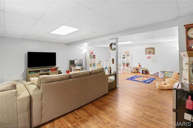 5600 Jenny Lane, Robertsville, MO 63072