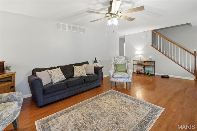 5600 Jenny Lane, Robertsville, MO 63072