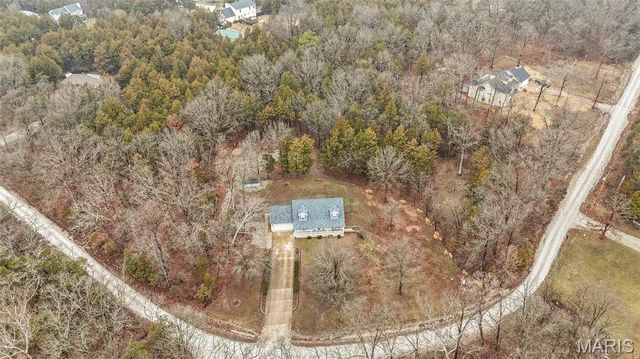 5600 Jenny Lane, Robertsville, MO 63072