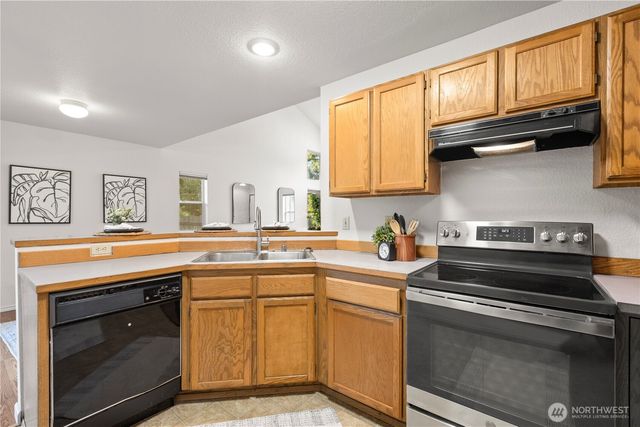 7626 Greenridge Loop SW, Olympia, WA 98512