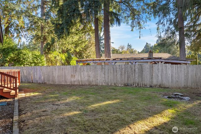 7626 Greenridge Loop SW, Olympia, WA 98512