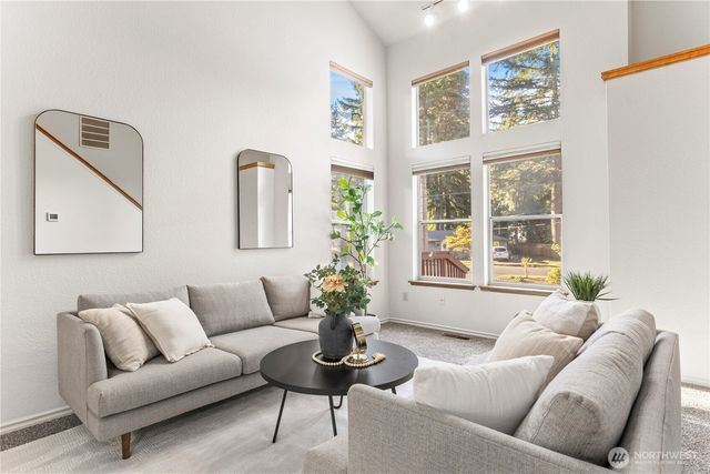 7626 Greenridge Loop SW, Olympia, WA 98512