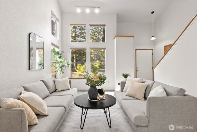 7626 Greenridge Loop SW, Olympia, WA 98512