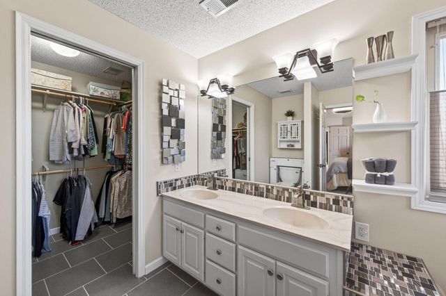 6657 White Birch Court, Blaine, MN 55014