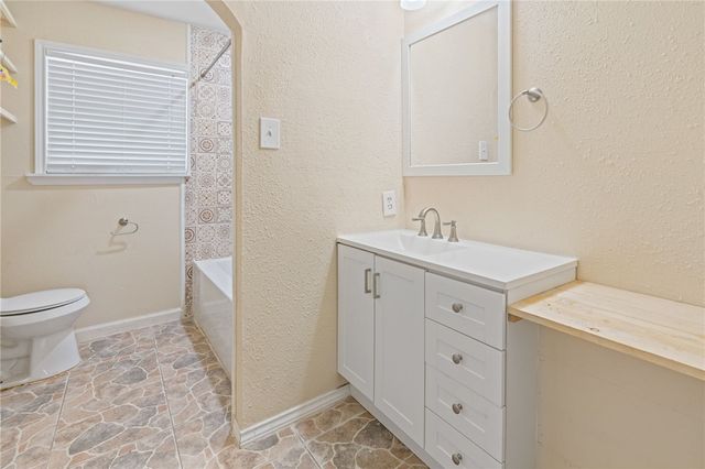 4513 Coody, Corpus Christi, TX 78413